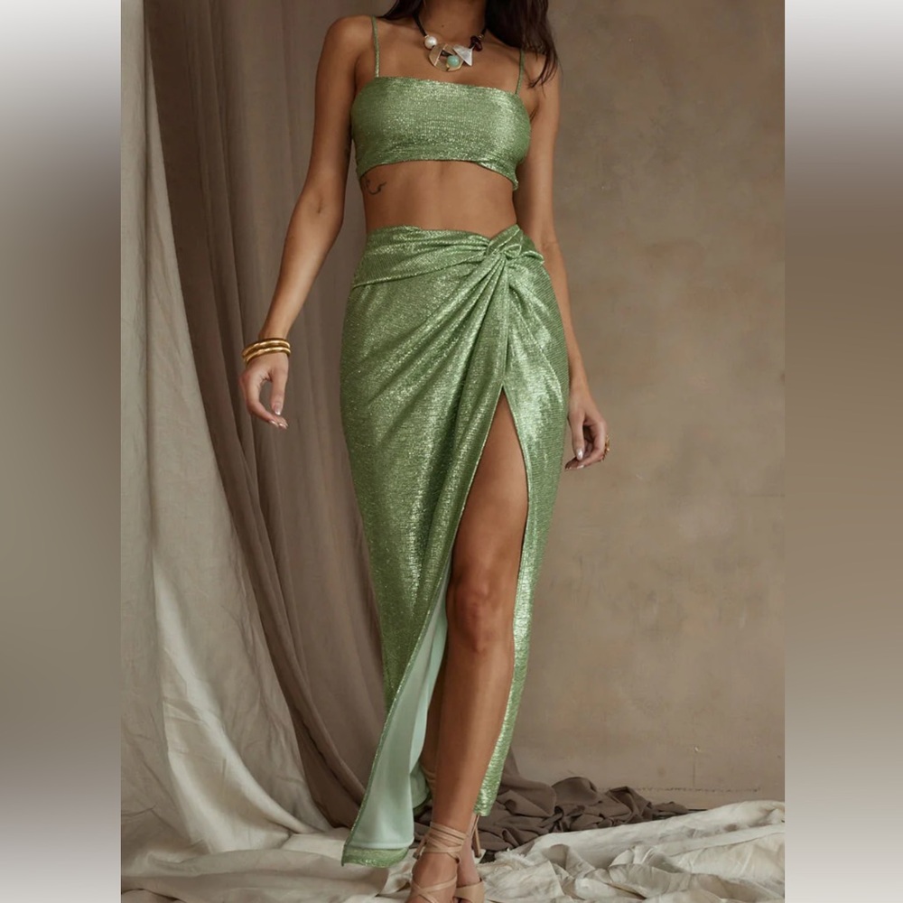 12th Tribe Toulouse Metallic Set NWT